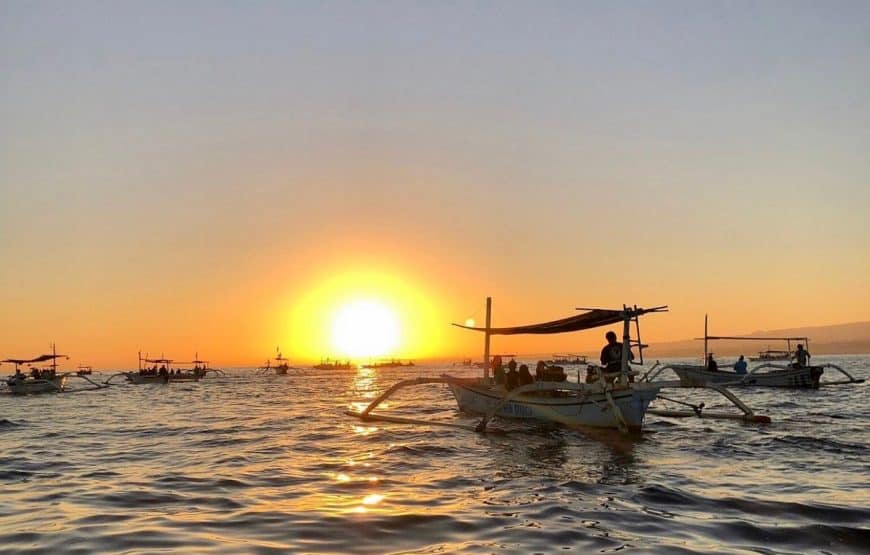 sunrise lovina beach