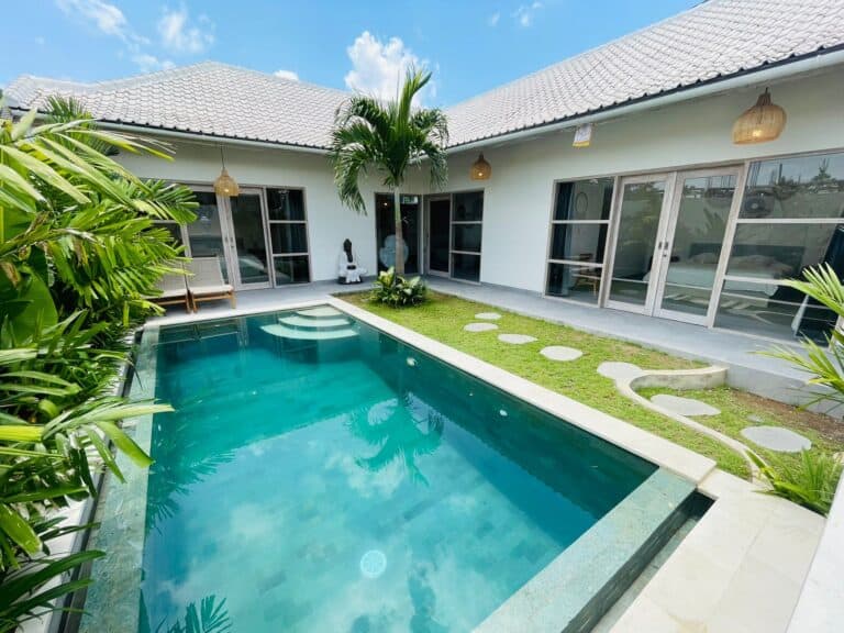 exclusive 2 bedroom villa within ubud prime area for sale leasehold be 975 (1)