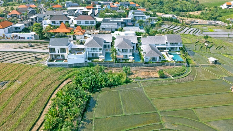 ready now 4 bedroom villa for sale leasehold in canggu be 1217(1)