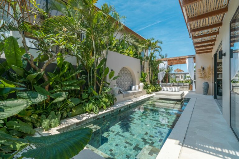 fully furnished 2 bedroom villa for sale leasehold in seseh bali be 1988 & 2147 (3)