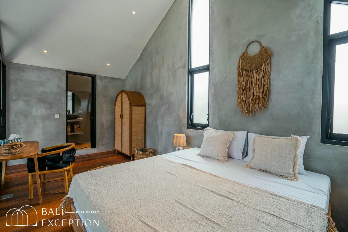 4-bedroom leasehold villa in Kerobokan — photo 4 of 5
