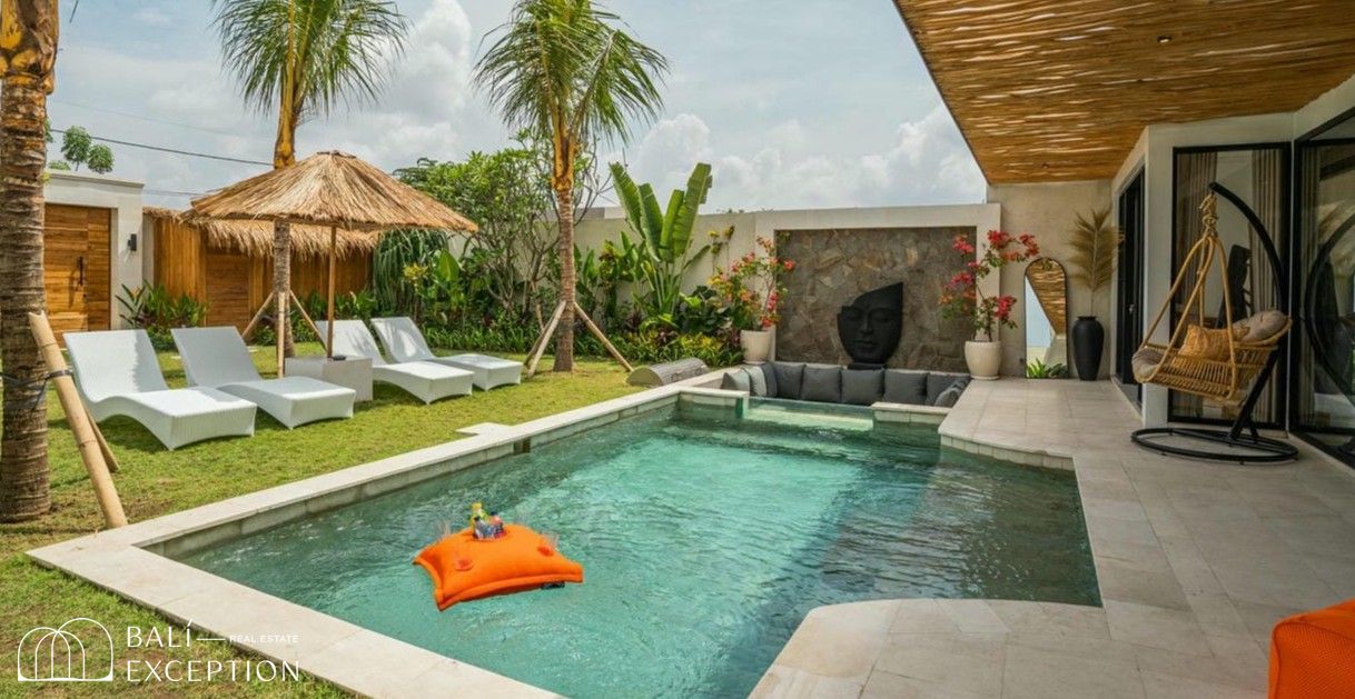 4-bedroom leasehold villa in Kerobokan — photo 1 of 5